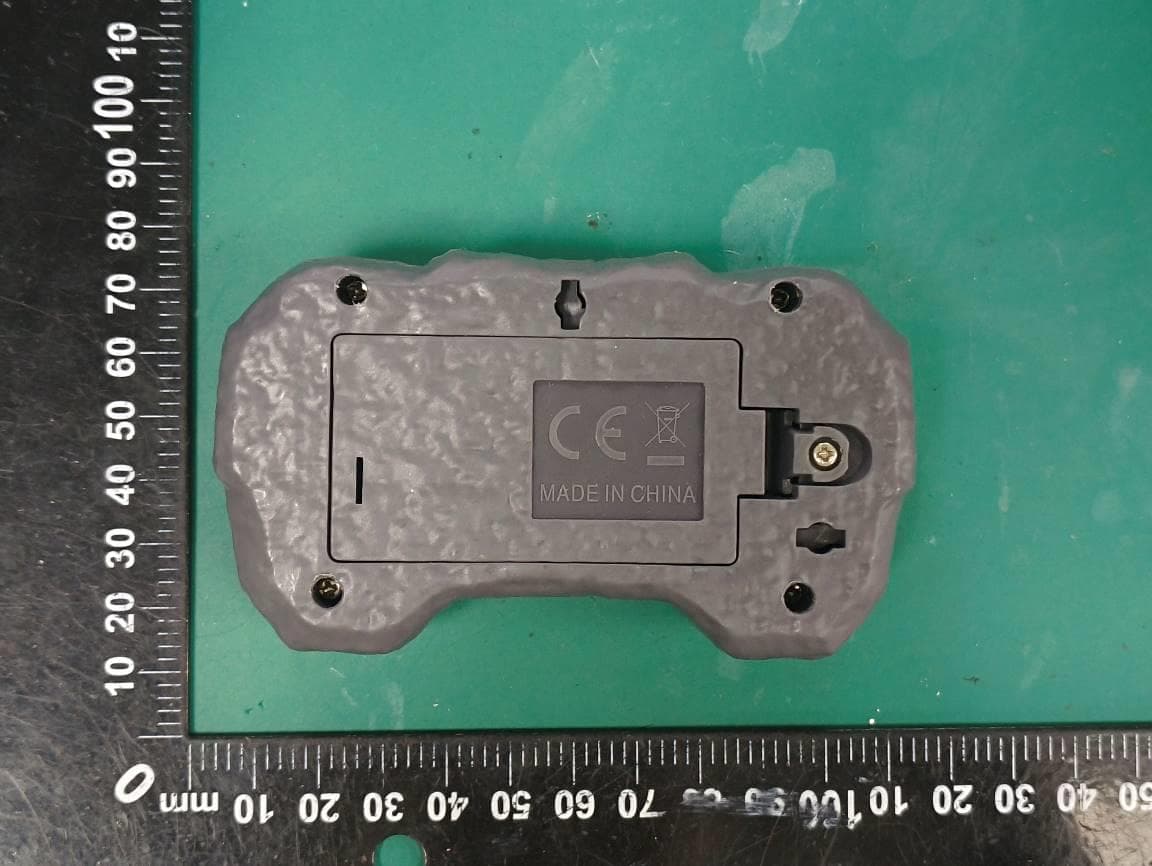 Toy dinosaur - FCC ID 2BW9A5232 - SHANTOU HONGZE TECHNOLOGY CO.,LTD (5)