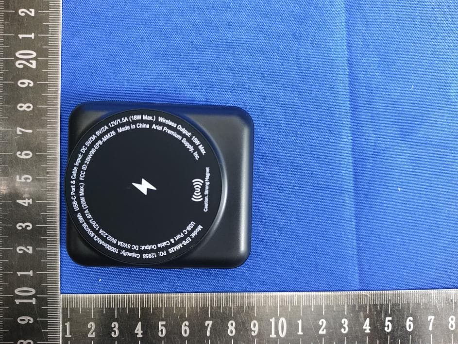 MagMini 10000mAh Wireless Power Bank - FCC ID 2BW9E-EPB-MM26 - Recharge Intelligent Technology (Ji'an) Co., Ltd.