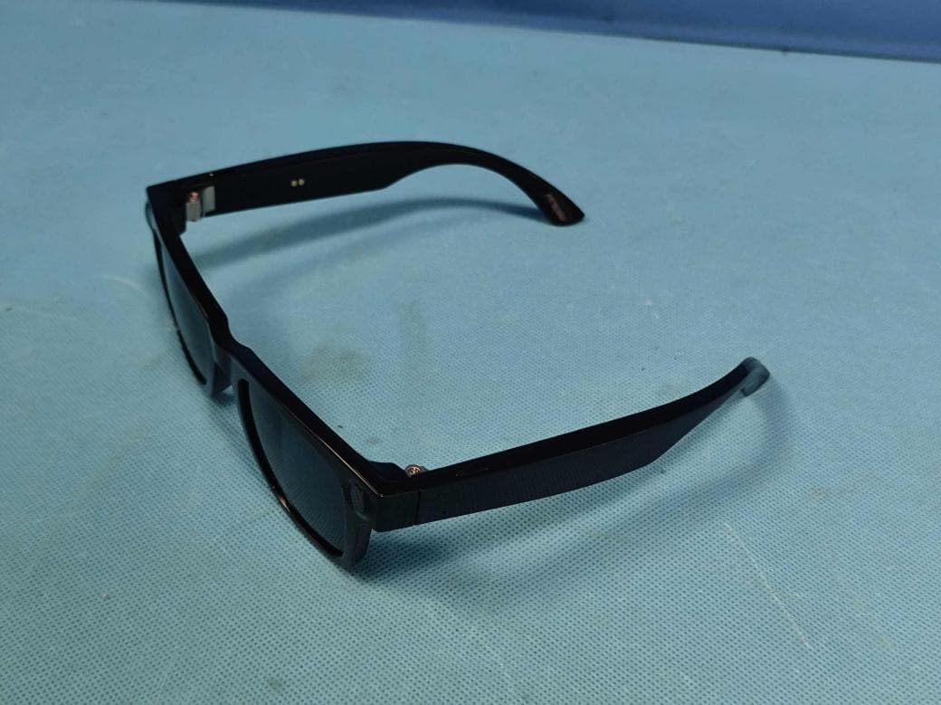 Smart Glasses - FCC ID 2BWBT-SK30 - Shenzhen Qianrui Linghang Technology Co., Ltd. (4)