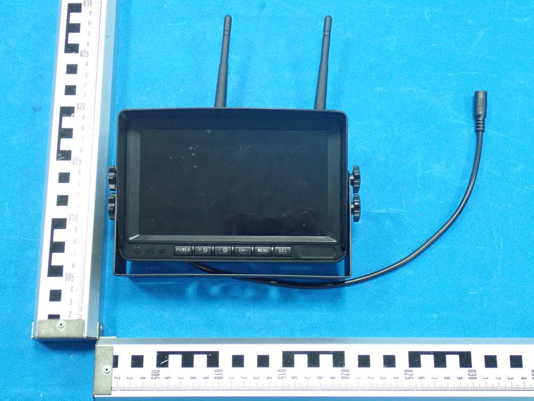 Vehicle monitoring display - FCC ID 2BWCS-MONITOR - Shenzhen Jucheng Video Communication Co., Ltd (3)