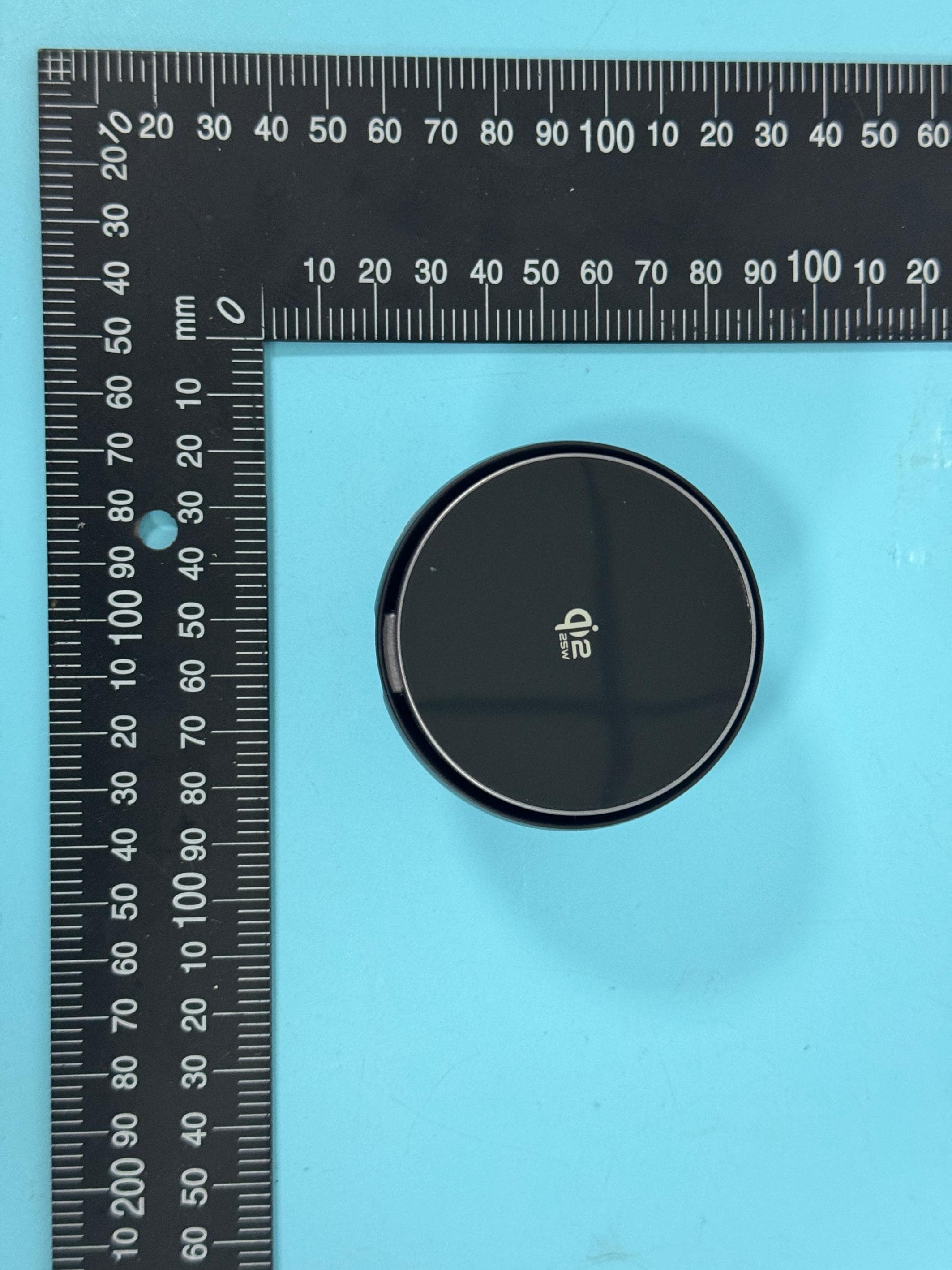 MAGNETIC COOLING WIRELESS CHARGER - FCC ID 2BWDJ-MG16M - Shenzhen Kufan Trading Co.,Ltd. (2)
