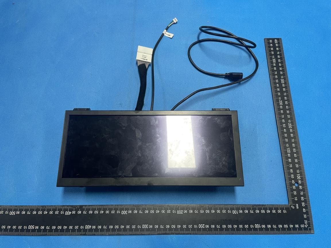 CAutomotive multi-function dashboard display - FCC ID 2BWDM-JMN-YBP - Guangzhou Yi Qin Technology Co., Ltd. (5)