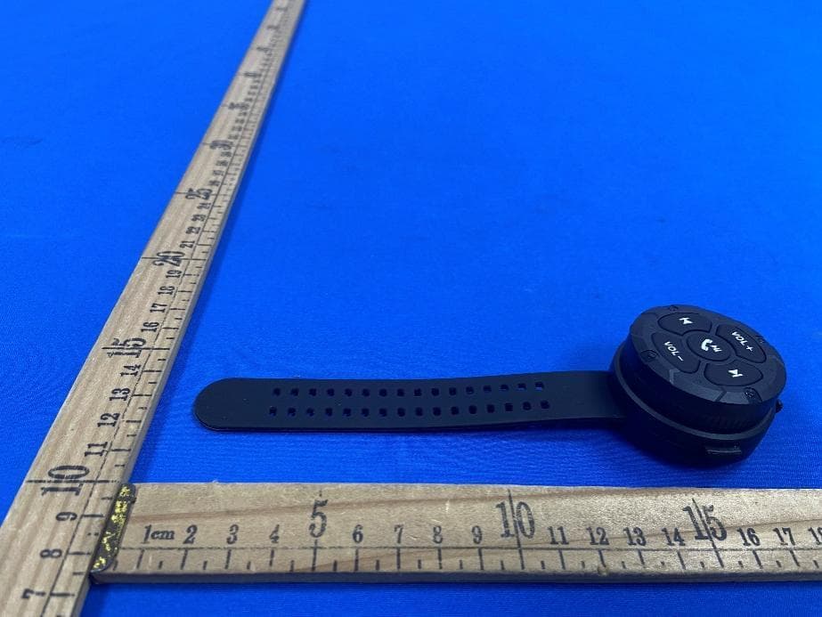 Bluetooth Button Controller - FCC ID 2BWEE-Z1DRIVE - Shenzhen Nanqin Technology Co., Ltd. (3)