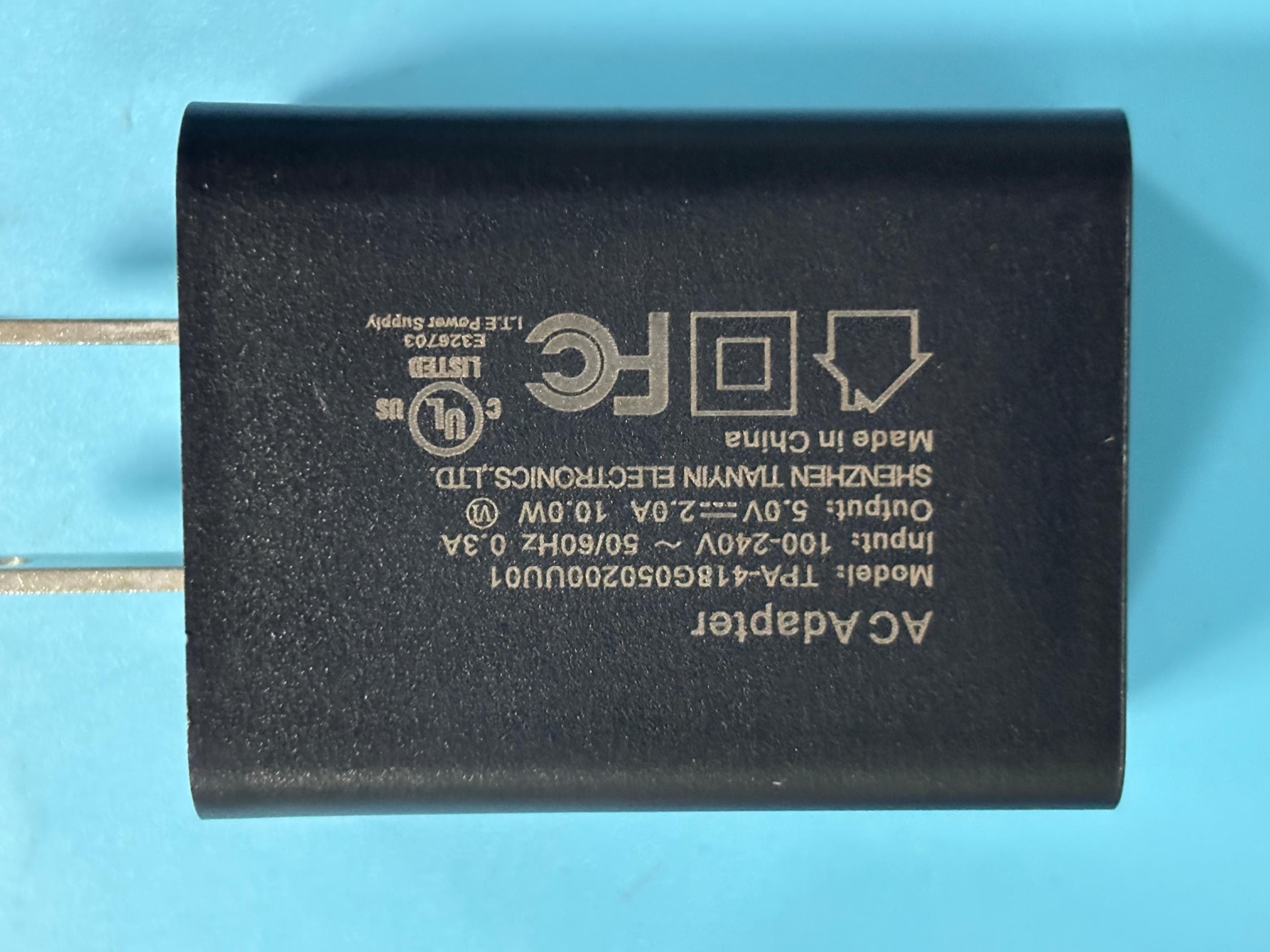 Smart Alarm Clock - FCC ID 2BWER-AC-S01 - Shenzhen AINET Intelligent Technology Co., Ltd. (2)