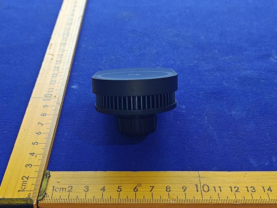Magnetic Wireless Car Charger with TEC Cooling - FCC ID 2BWEV-C17 - Shenzhen Weilai Shenniao Technology Co., Ltd. (2)