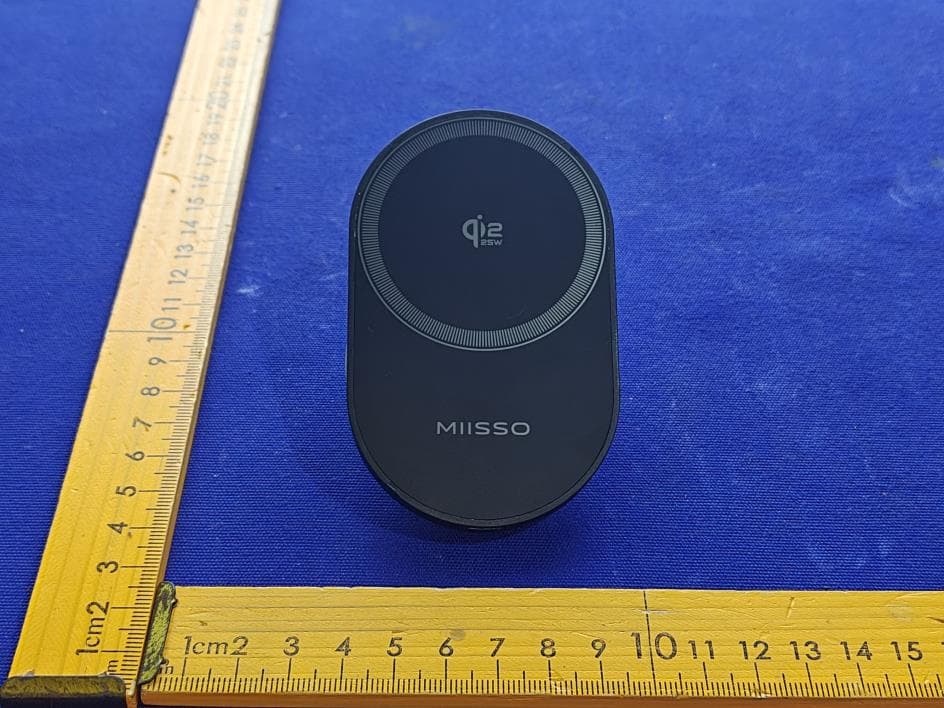 Magnetic Wireless Car Charger with TEC Cooling - FCC ID 2BWEV-C17 - Shenzhen Weilai Shenniao Technology Co., Ltd. (5)