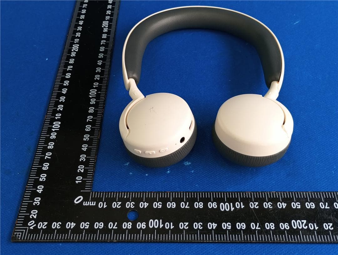 Headphone - FCC ID 2BWH9-H5 - Shantou Chaoyang Yueshiying Electronics Co.,Ltd (4)