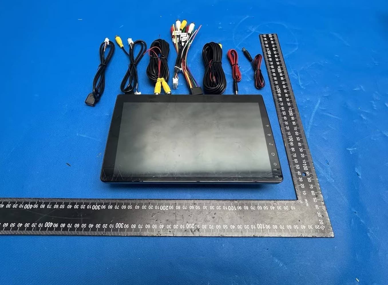 carplayer - FCC ID 2BWHP-960 - Shenzhen Changshengtai Technology Co., Ltd.