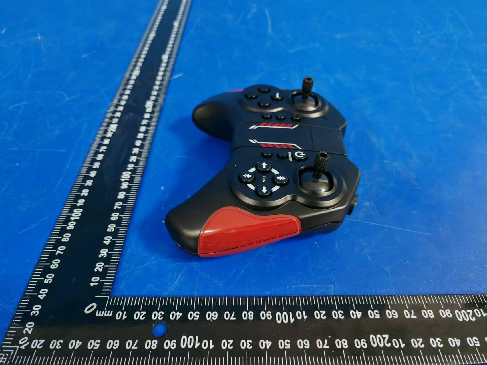 2.4G 2CH TX - FCC ID 2BWIK-FSH9224 - MAKEROAD HONG KONG HOLDINGS LIMITED (5)