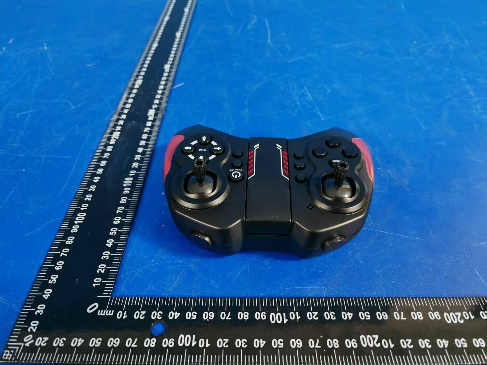 2.4G 2CH TX - FCC ID 2BWIK-FSH9224 - MAKEROAD HONG KONG HOLDINGS LIMITED (3)