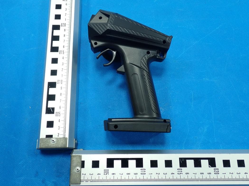 Remote Control Car - FCC ID 2BWJS20260401YC - SHANTOU PENGXIANG TOYS FACTORY (2)