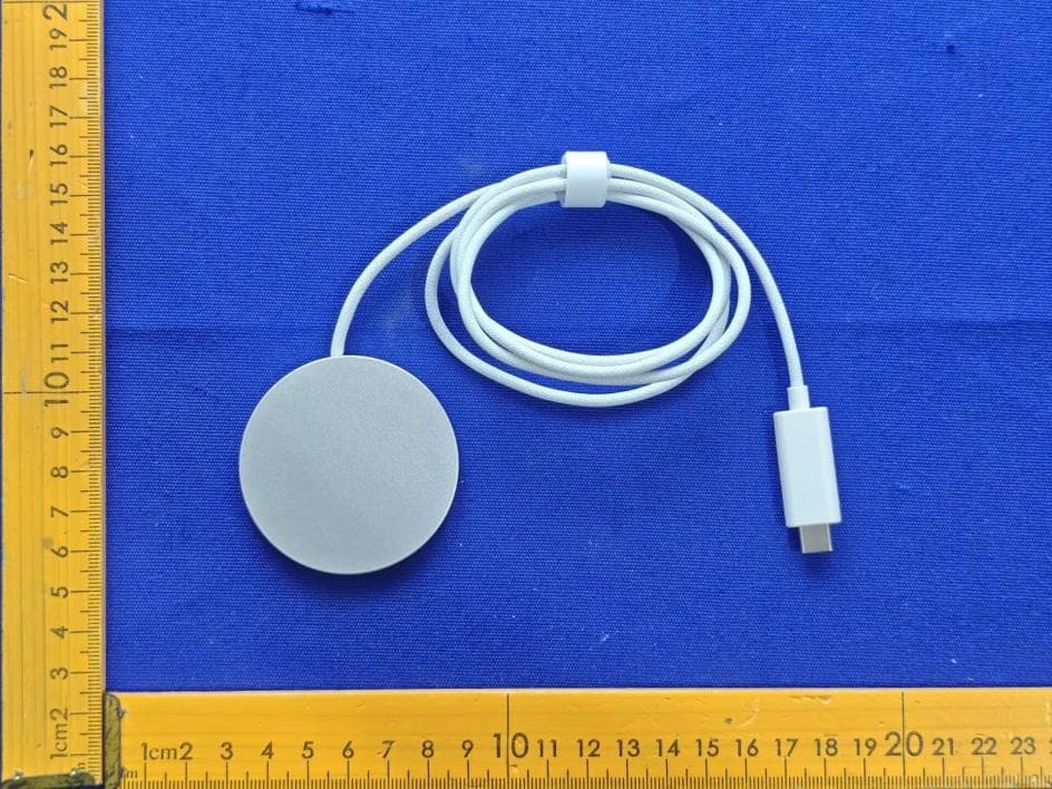 Wireless charger - FCC ID 2BWKL-JH025 - Shenzhen Xinborui Technology Co., Ltd (2)