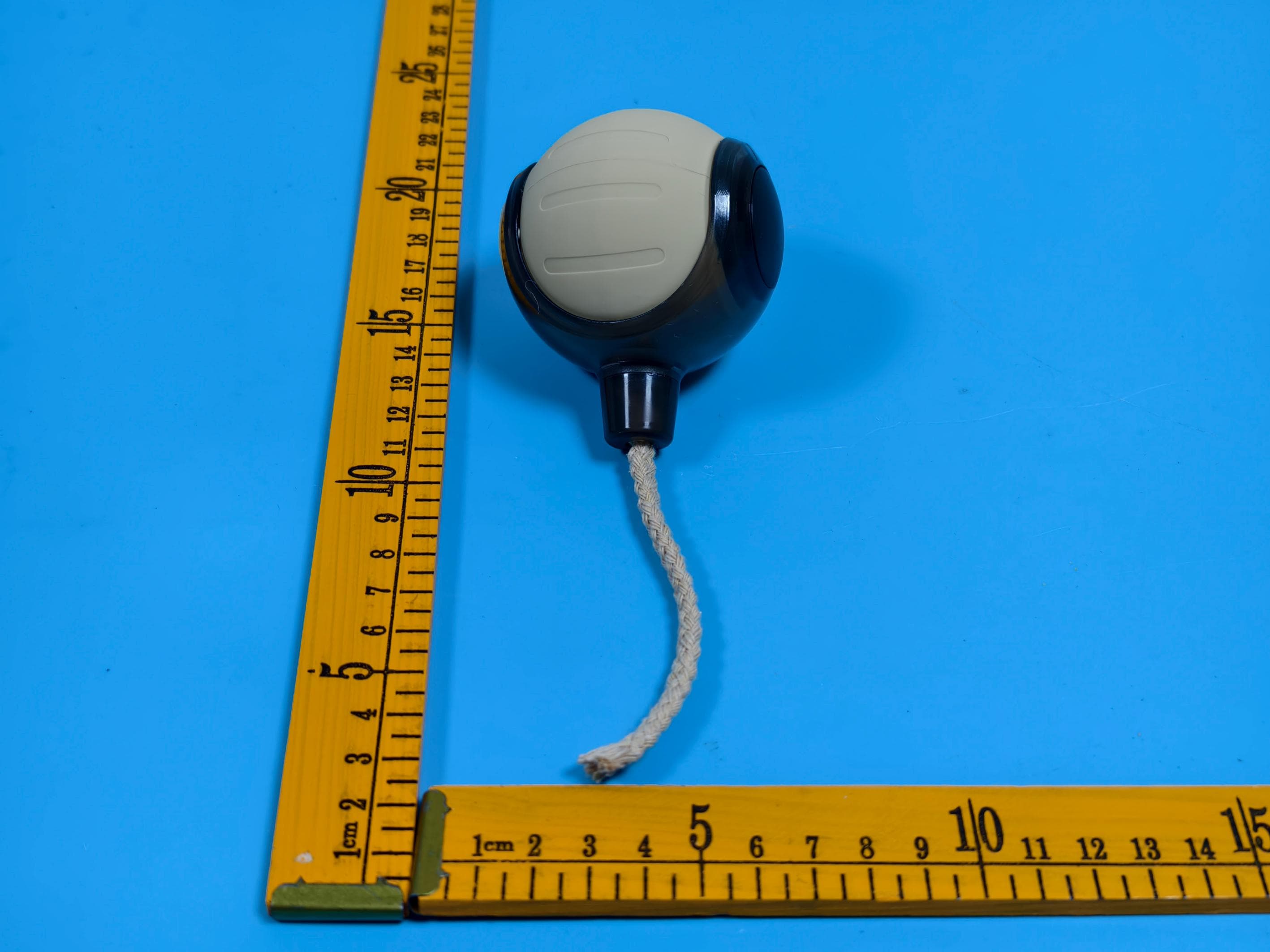 Feline Fintbess S1 - FCC ID 2BWL8-S1 - Suzhou Jutai Electronic Technology Co., Ltd.