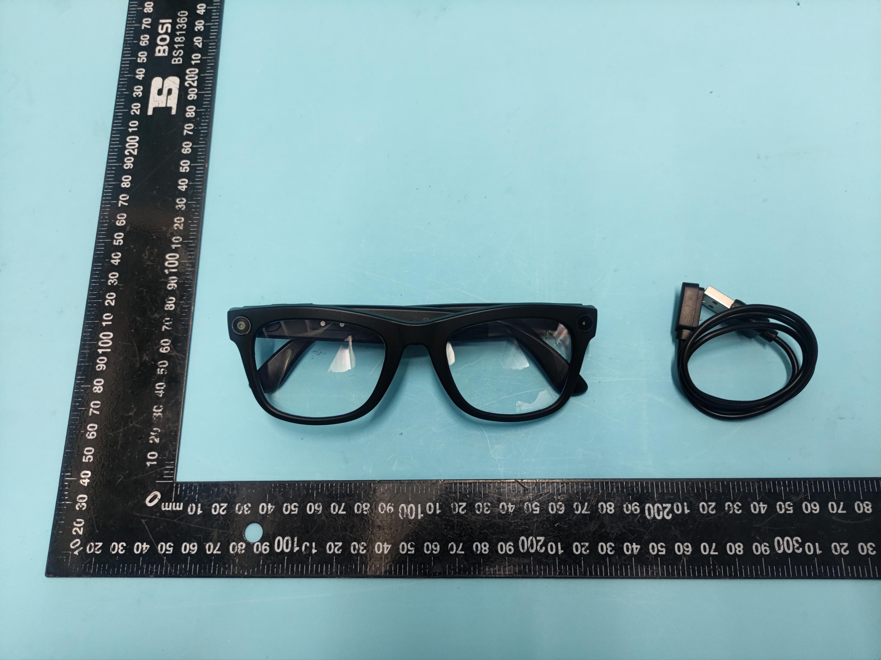 Smart Glasses - FCC ID 2BWPA-GM6 - Dongguan Mingyin technology Co., LTD (2)