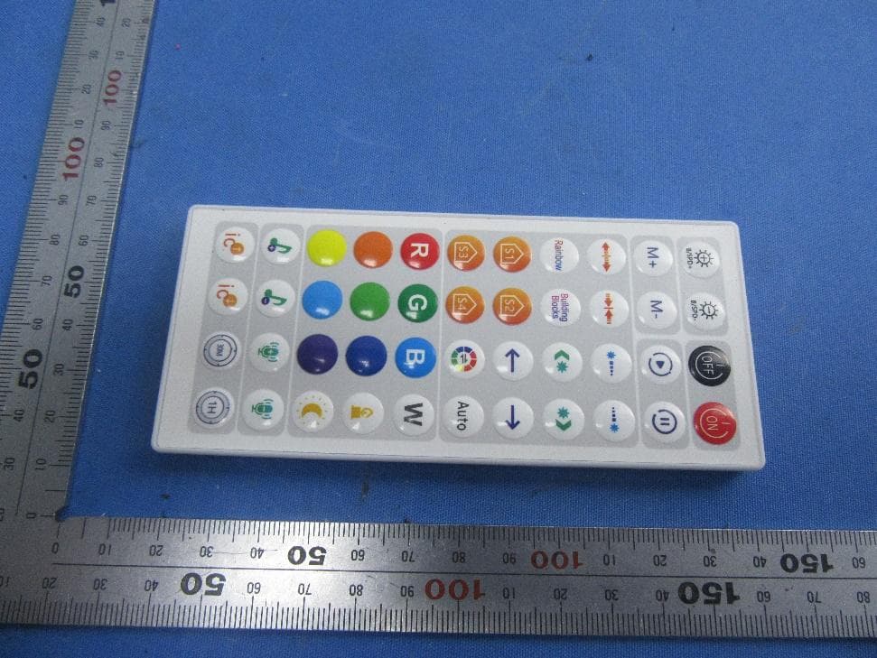Lighting chains - FCC ID 2BWQOLAMM22 - TIANXING ARTS & CRAFTS CO., LTD.OF MEIZHOU (2)