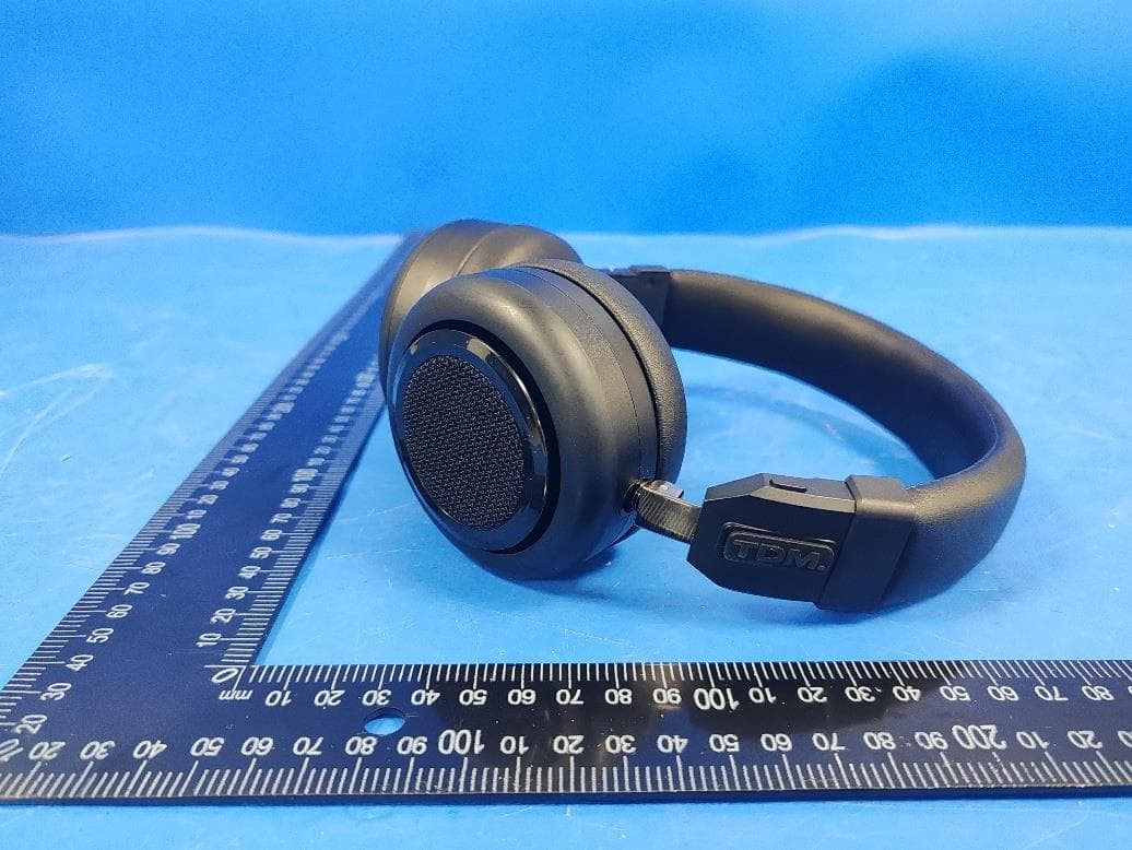 Bluetooth Headphones - FCC ID 2BWS9TDMNEO - VYBE AUDIO LLC (3)