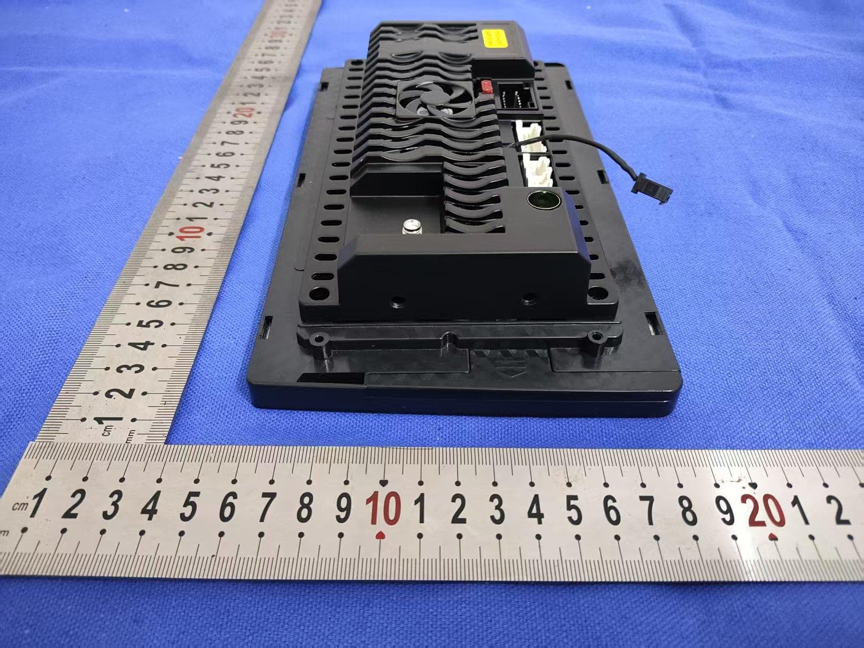 Car Multimedia player - FCC ID 2BWUGRK-A709 - SHENZHEN REAKO ELECTRONIC CO.,LTD (2)
