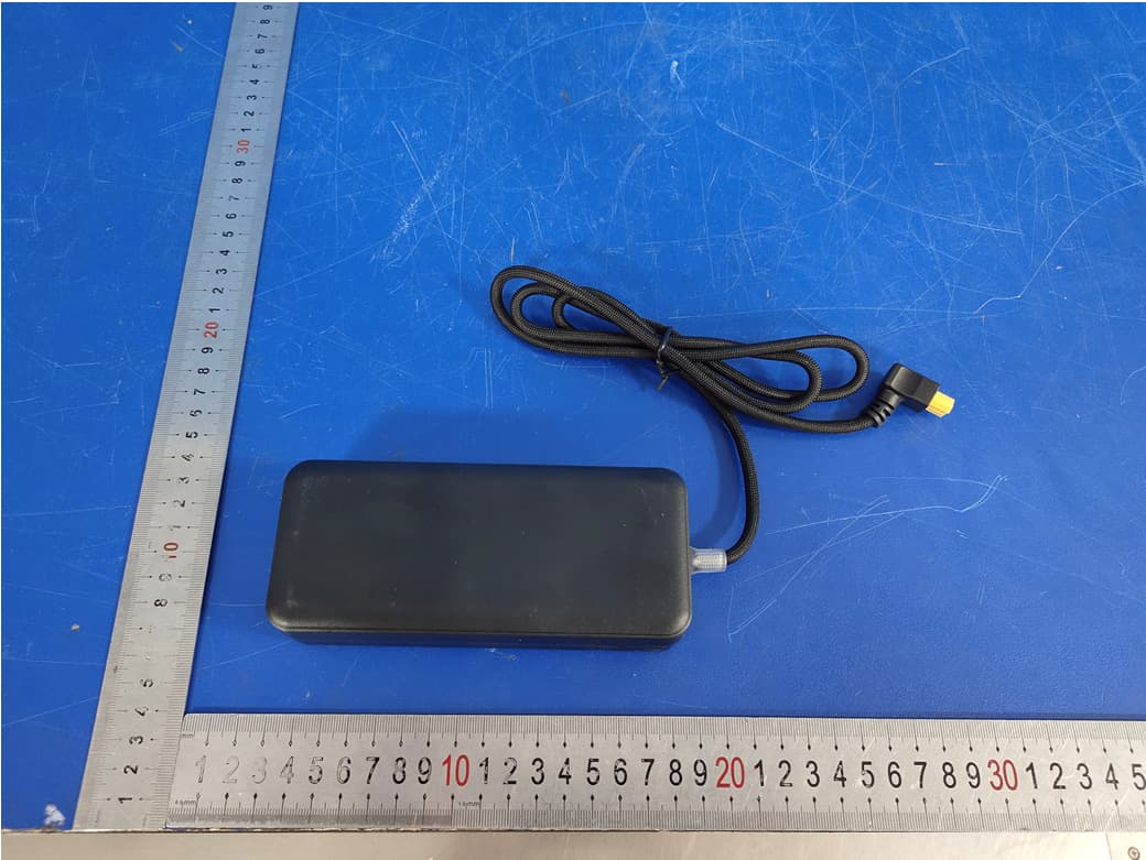 Smart Pet Bed - FCC ID 2BWW3-000X - Jiaxing Mengji Group Co., Ltd. (4)