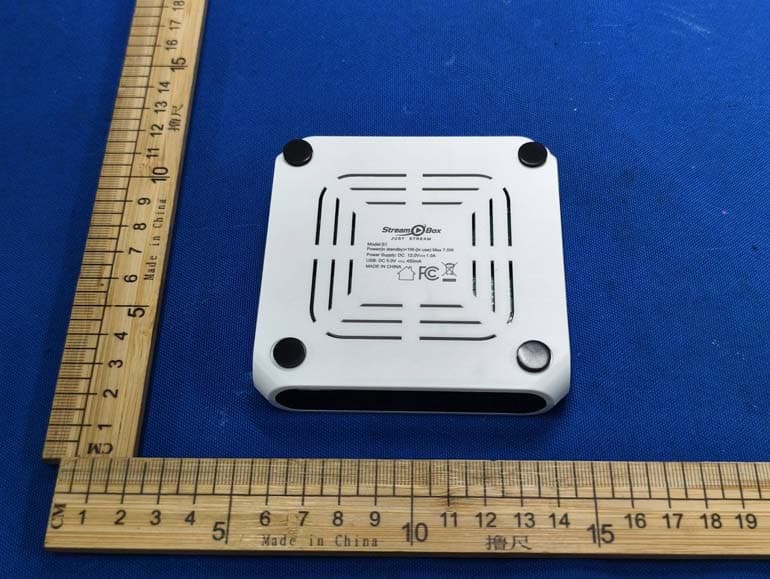 Wireless Speaker with FM Radio - FCC ID 2BWWI-TJ1097S1 - Shenzhen TongJiu Electronics Co., Ltd (2)