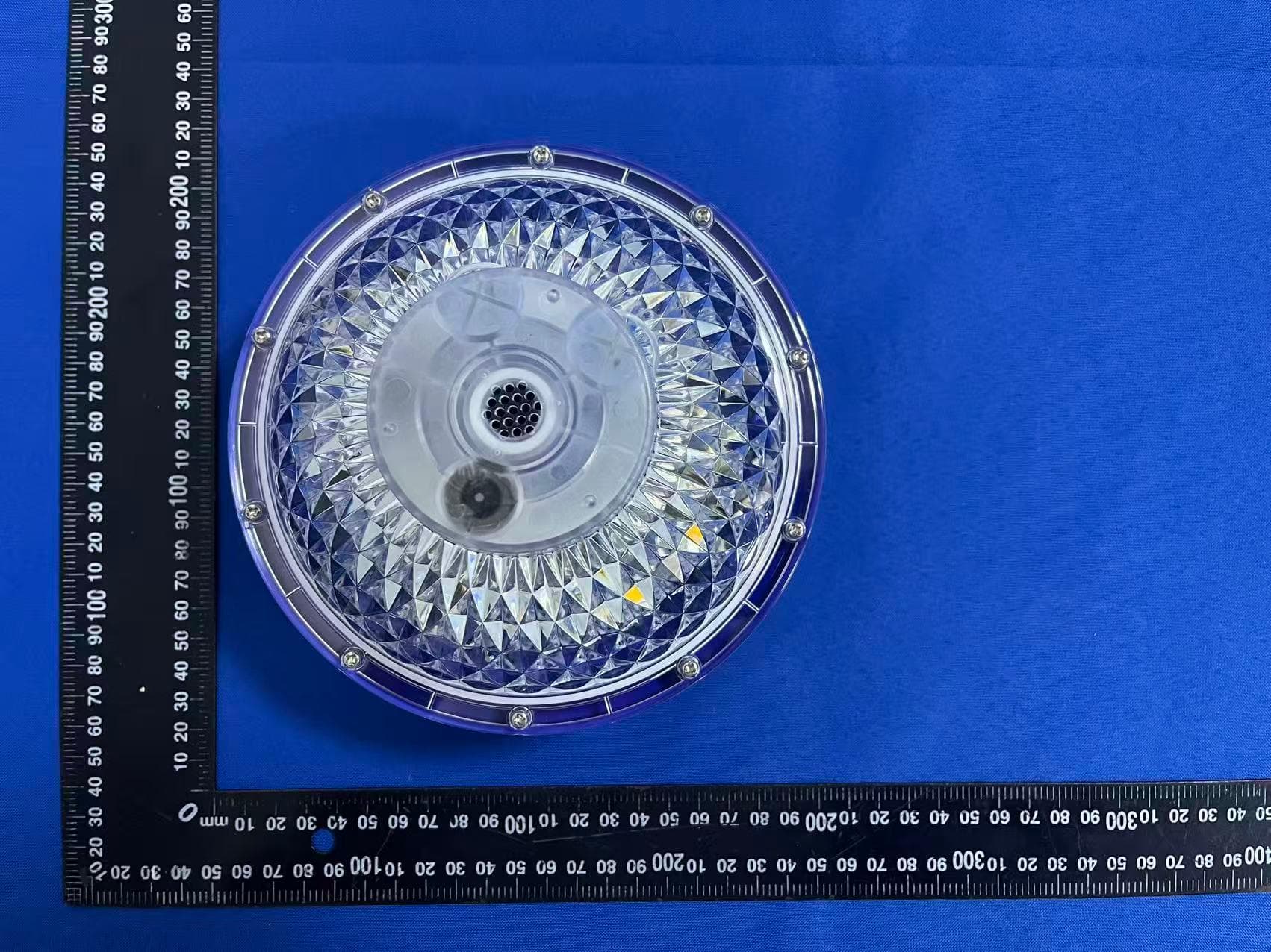 Bluetooth fountain speaker - FCC ID 2BWYR-LS100 - Shenzhen Lifeon High-Tech Electronics Co., Ltd.