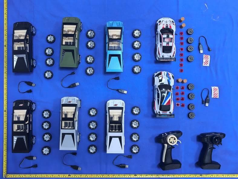 Remote Control Toys - FCC ID 2BX3A-8923B - Shantou Ruisu Trading Co., Ltd. (3)