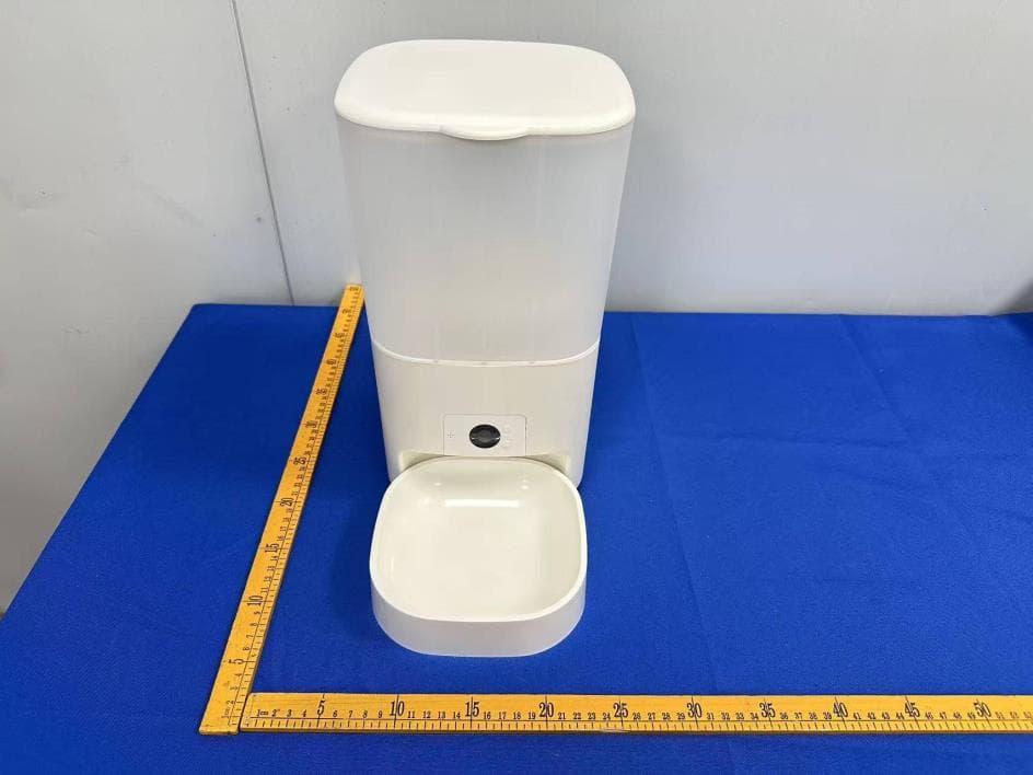 Pet Intelligent Feeder - FCC ID 2BX47-CW-M6 - Shenzhen PetCanTalk Smart Technology Co., Ltd. (2)