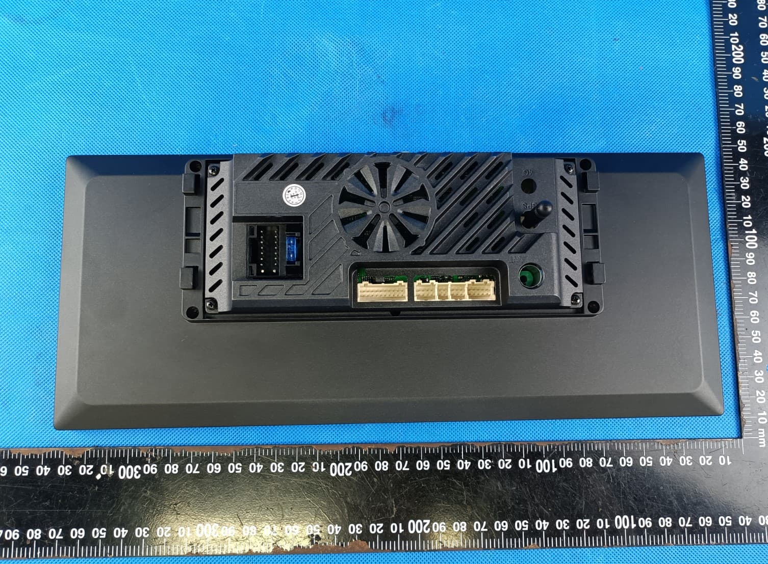 Wireless Touchscreen Car Stereo - FCC ID 2BX4K-ZZKJ-T113I - Shenzhen Zhongze Technology Co., Ltd (2)
