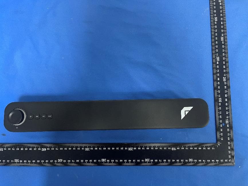 Bluetooth speaker - FCC ID 2BX8L-Z5 - Gaba Enterprise LLC (5)