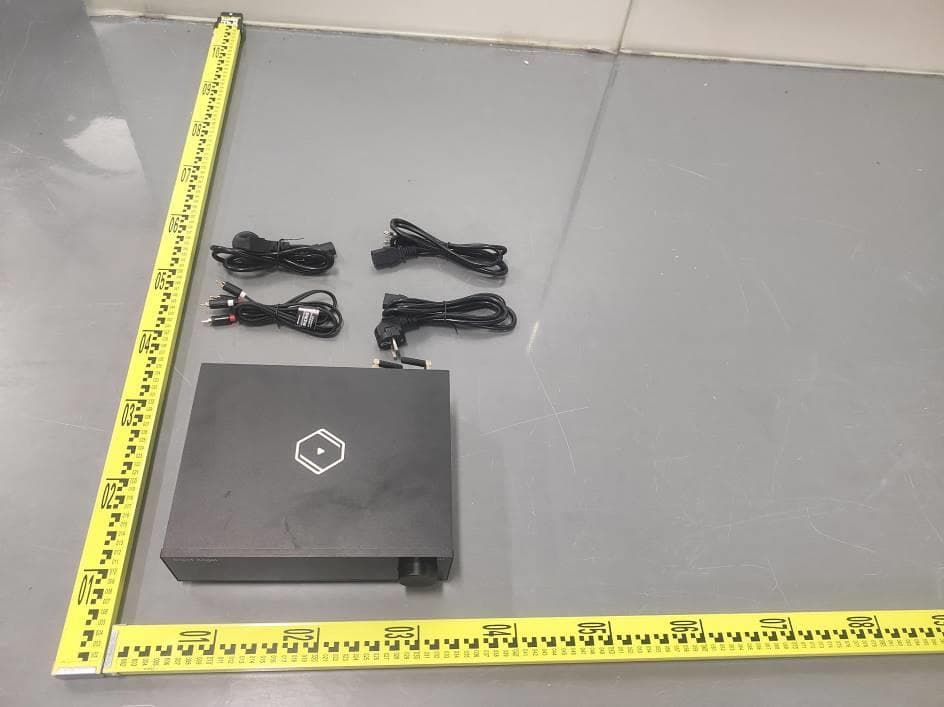 Integrated High-resolution Music Streamer and DAC - FCC ID 2BX9F-H1 - Thunder Data (Shenzhen) Co., Ltd. (4)