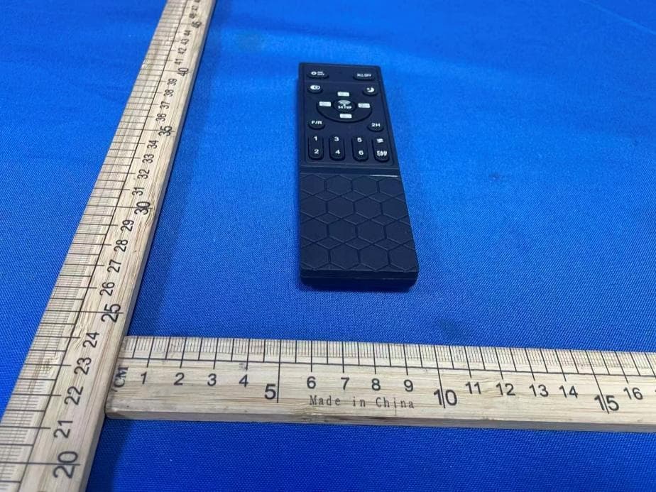 Remote Control Used For Ceiling Fan - FCC ID 2BXAC-8888 - Zhongshanshijinlindianqi Co., Ltd. (4)