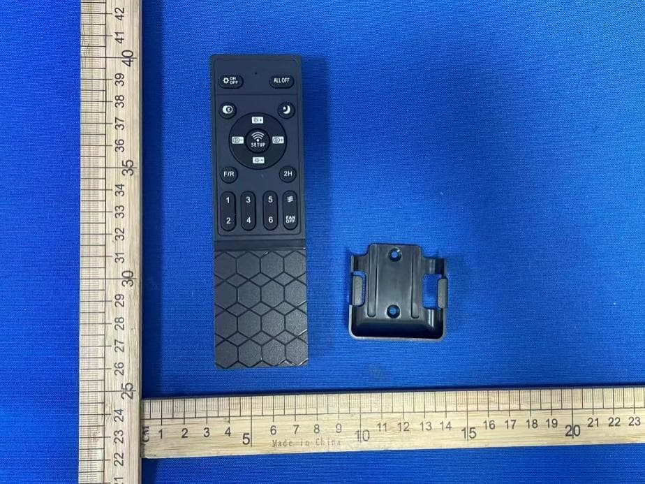 Remote Control Used For Ceiling Fan - FCC ID 2BXAC-8888 - Zhongshanshijinlindianqi Co., Ltd. (2)