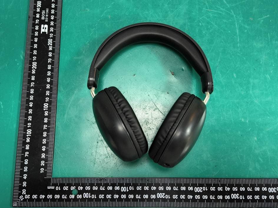 ACTIVE NOISE CANCELING WIRELESS HEADPHONES - FCC ID 2BXBK-C001 - Shenzhen Lima Technology Co.,Ltd (3)