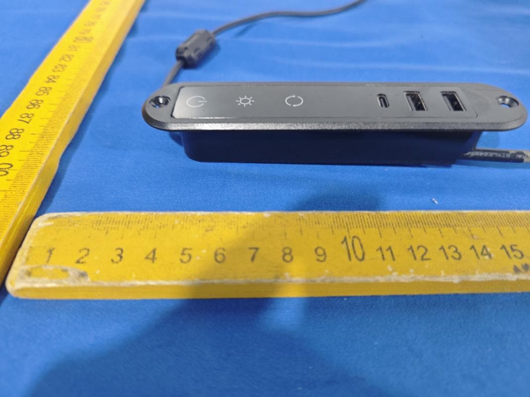 LED Strip Controller - FCC ID 2BXCY-AQT0048-B - Jinjiang Arramr lighting Manufacturing Co., Ltd (4)