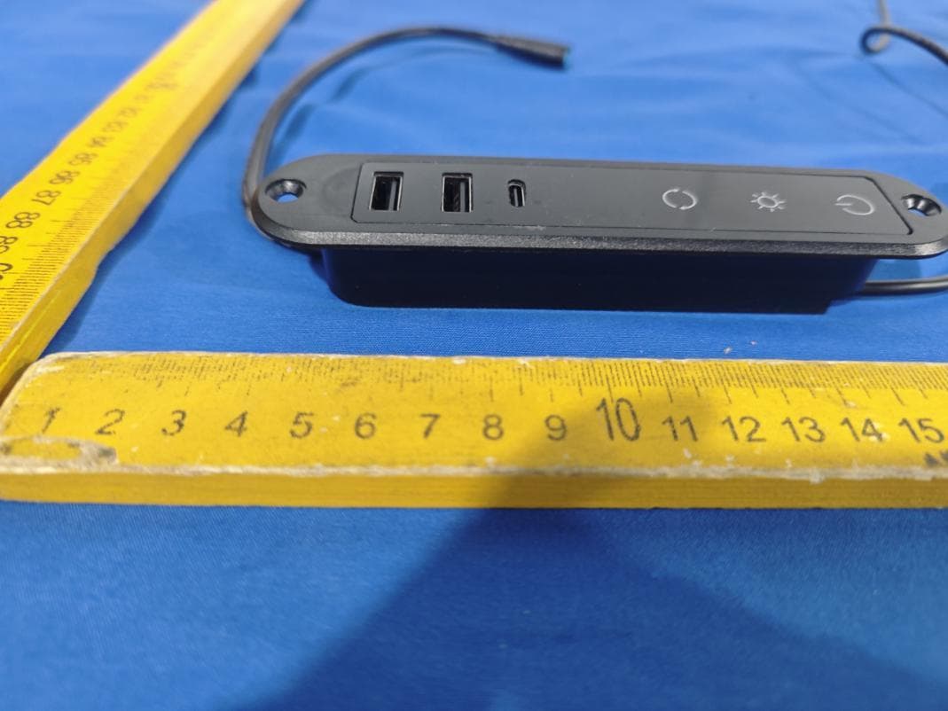 LED Strip Controller - FCC ID 2BXCY-AQT0048-B - Jinjiang Arramr lighting Manufacturing Co., Ltd (3)