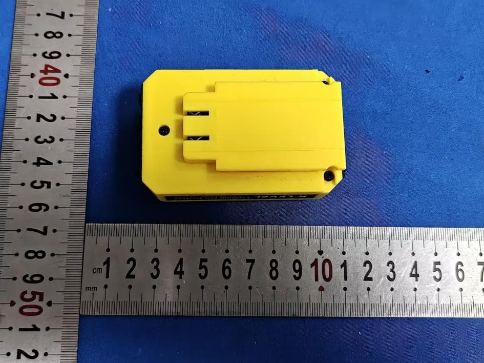 Laser Level - FCC ID 2BXDI-KLS-D813 - Changzhou Kailaisi Instrument Co.,Ltd (4)