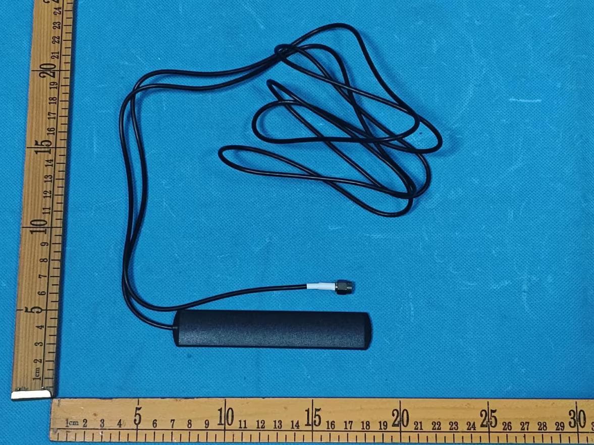 Portable Wireless Display Monitor - FCC ID 2BXET-AUSTA-A9 - Foshan Chentu Changxing Technology Co., Ltd. (2)