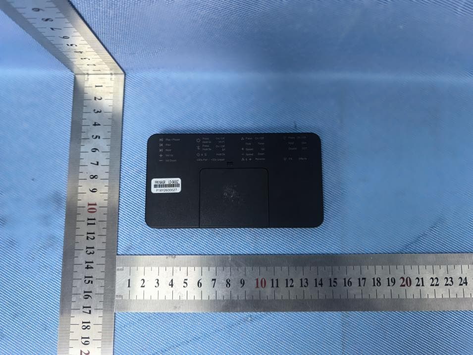 Remote Control - FCC ID 2BXFQ-FT3312AGR - WINDGROOVE INC (2)