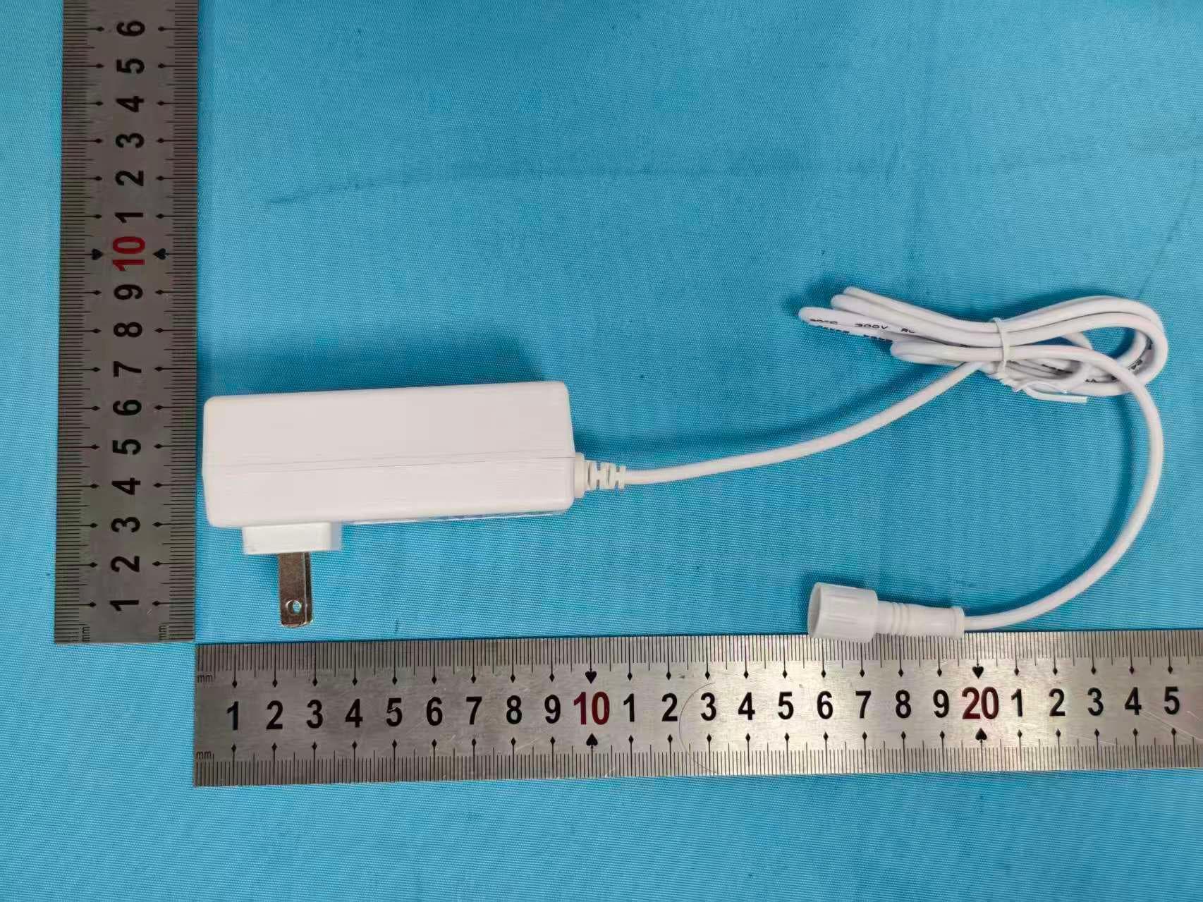 string light - FCC ID 2BXGL-600FT - Shenzhen Tingsen Technology Co., Ltd. (2)