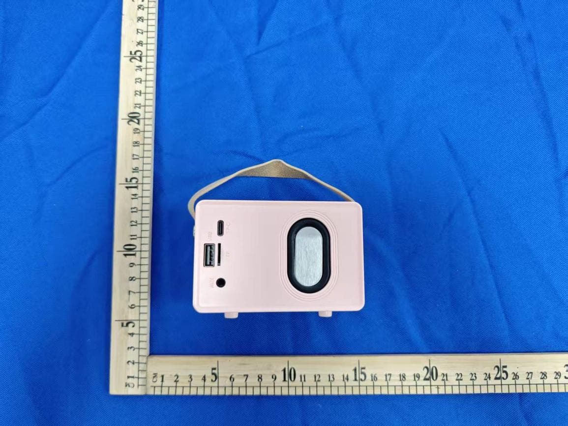 Tote Vintage Speaker - FCC ID 2BXHD-DZ-022 - Huobao Industry (Shenzhen) Co., Ltd. (2)