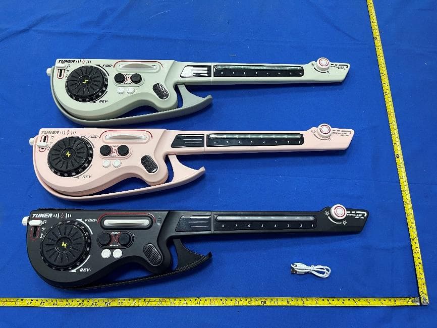 Multifunctional DJ guitar - FCC ID 2BXI6-8D-9C - Shantou Haodaole Electronic Technology Co., Ltd. (1)