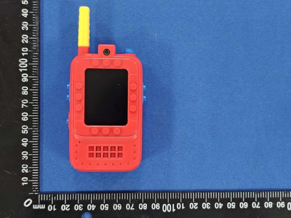 Toy walkie-talkie - FCC ID 2BXIV-10220 - Guangdong Yuxing Technology Industrial Co., Ltd. (2)