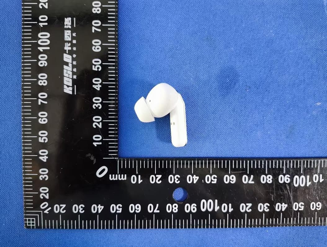 Bluetooth headset - FCC ID 2BXJM-BUDS4PRO - Shenzhen Xuanfengtui Technology Development Co.,Ltd (2)