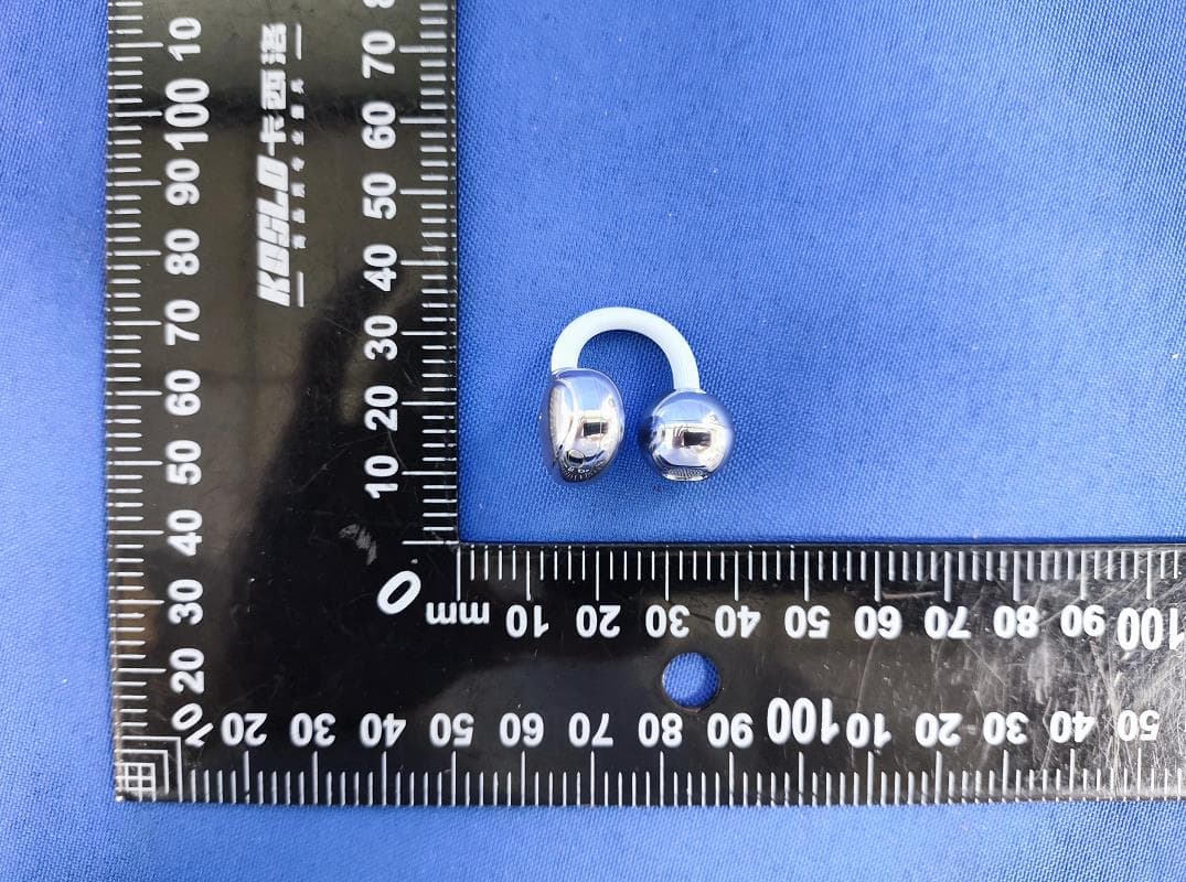 Bluetooth headphones - FCC ID 2BXJM-NE-Y236 - Shenzhen Xuanfengtui Technology Development Co.,Ltd (4)