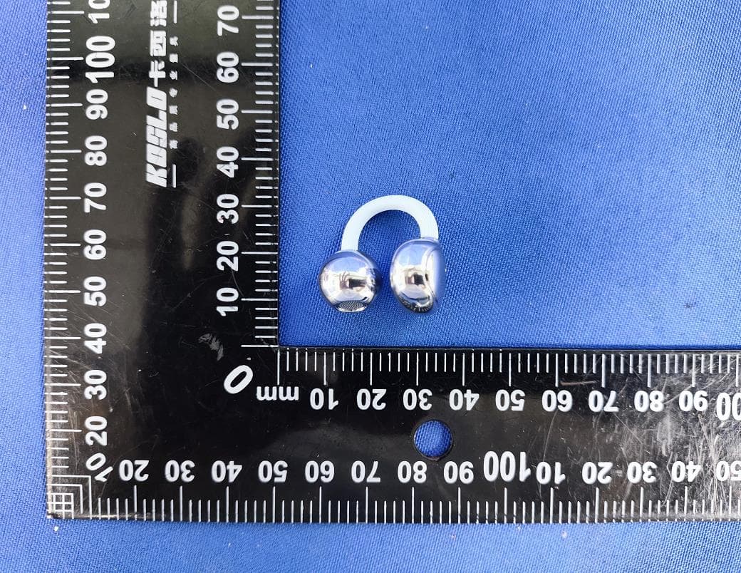 Bluetooth headphones - FCC ID 2BXJM-NE-Y236 - Shenzhen Xuanfengtui Technology Development Co.,Ltd (3)