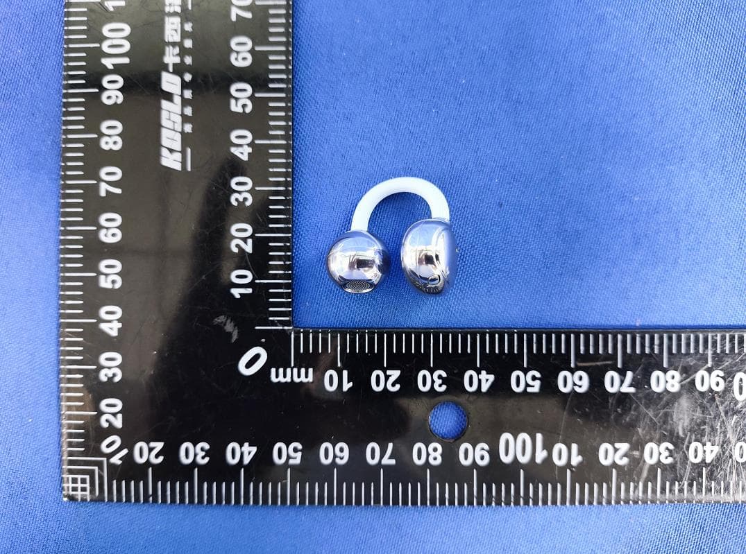 Bluetooth headphones - FCC ID 2BXJM-NE-Y236 - Shenzhen Xuanfengtui Technology Development Co.,Ltd (5)