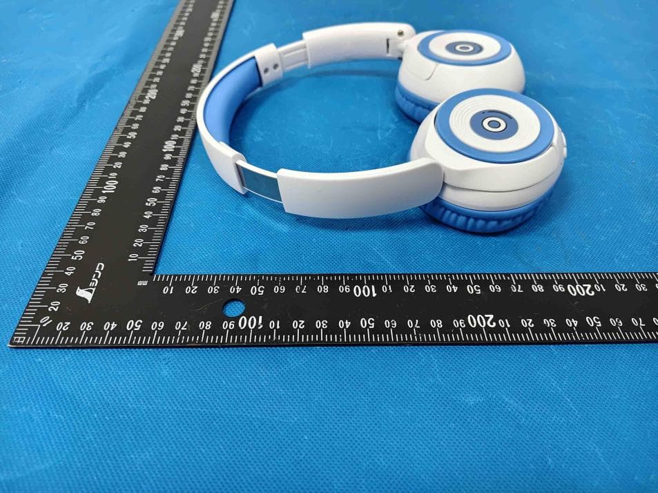 Headphones - FCC ID 2BXJW-T2 - HONGKONG BAOKANGDA LIMITED (3)