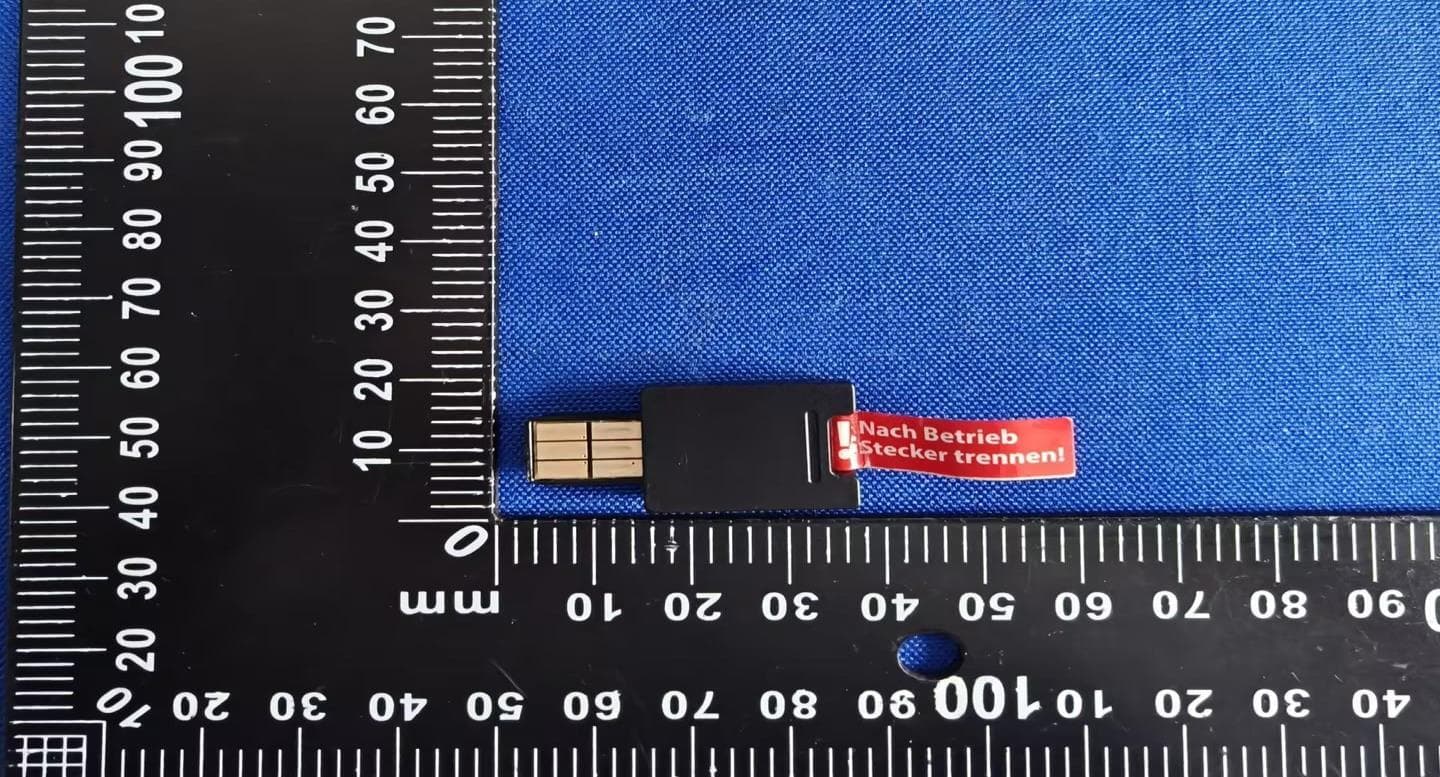 2.4GHz FHSS RF Transmitter Module - FCC ID 2BXMZ-ES-TXM001 - enjoy smile Co. (1)
