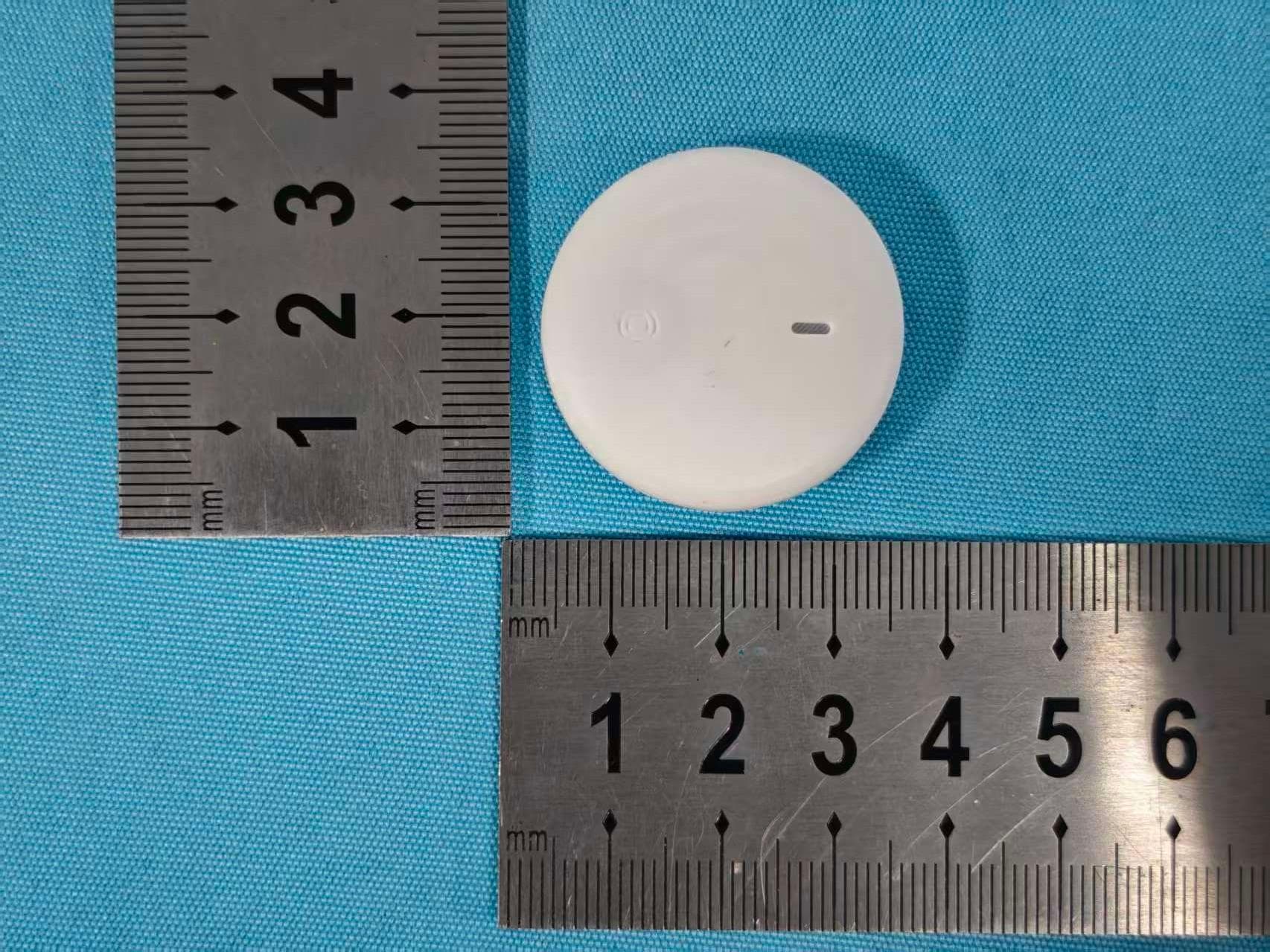 Tracker - FCC ID 2BXO4-M1 - Shenzhen Yuwuque Technology Co., Ltd. (2)