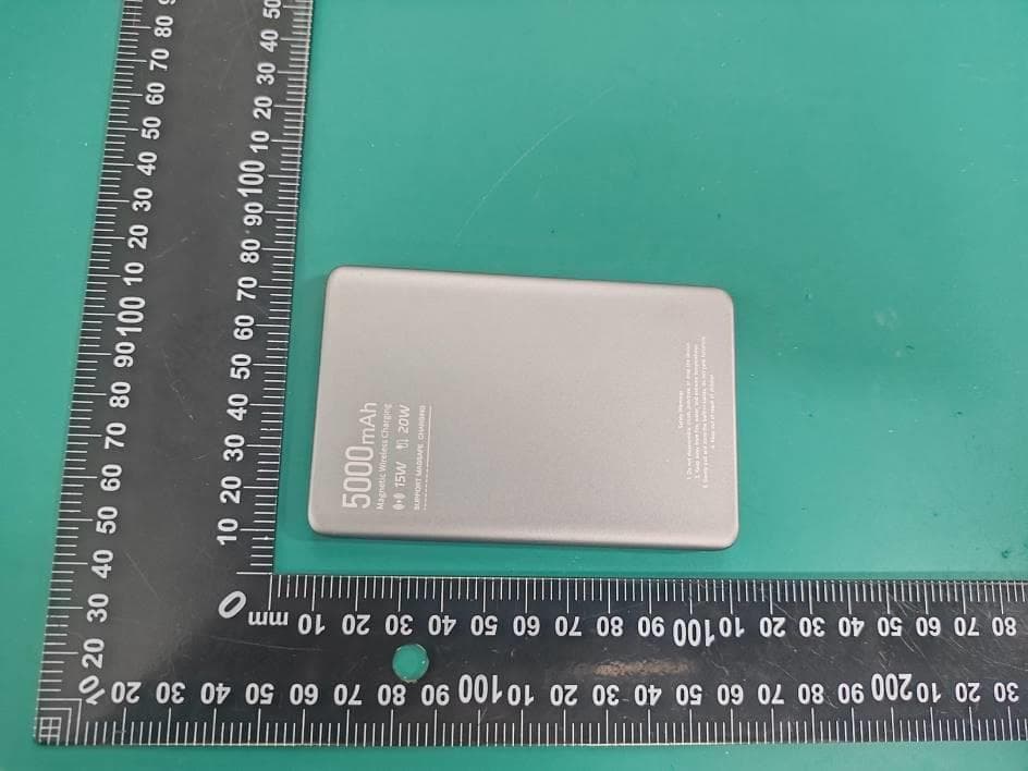 Magnetic Wireless Charging Power Bank - FCC ID 2BXOR-C08 - Shenzhen Zhuopai Digital Technology Co.,Ltd (2)