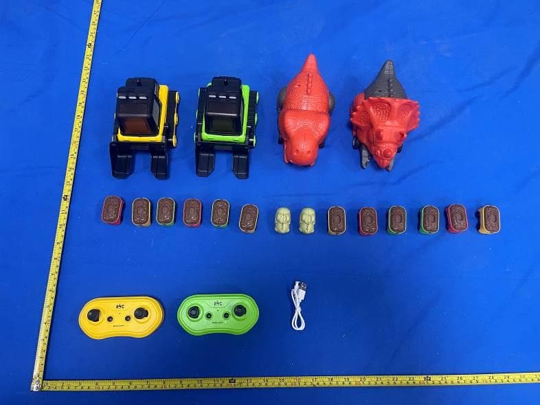 remote controlled toys - FCC ID 2BXOW-XD2601 - Shantou Jushang Toys Co., Ltd. (2)